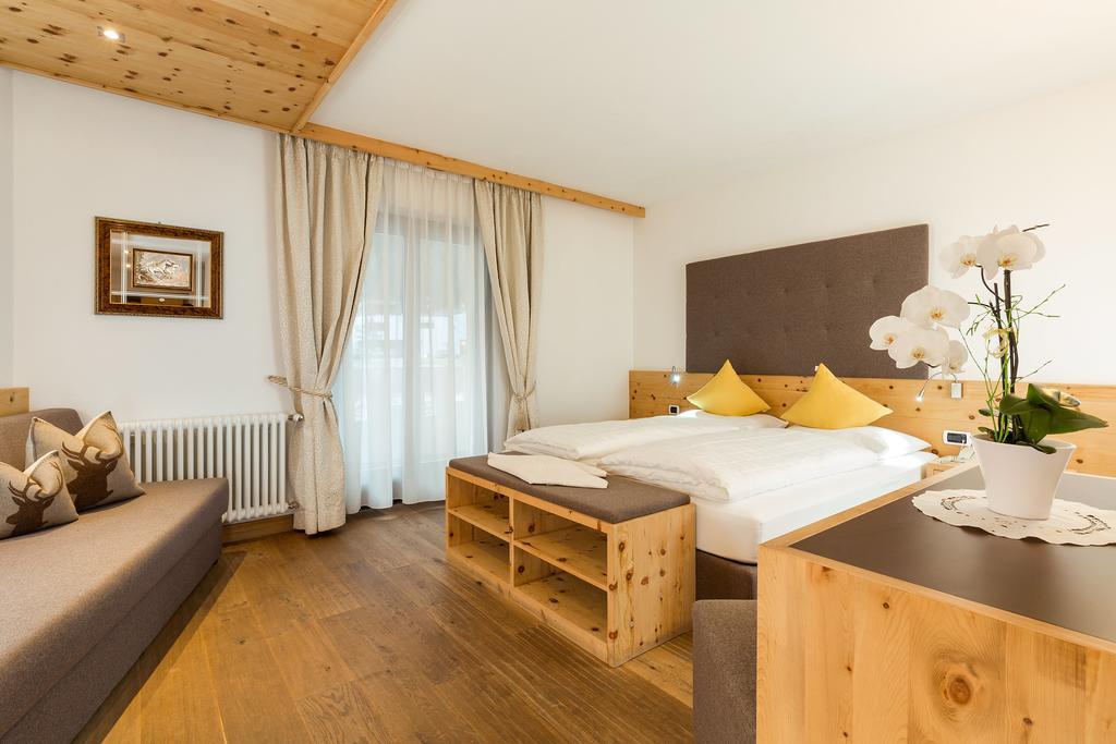 Hotel Bel Sit Corvara In Badia Exterior foto